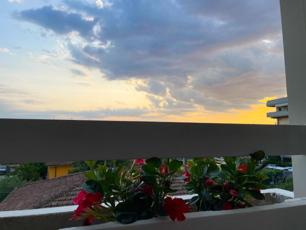 Appartamento Orizzonte Βιαρέτζιο Εξωτερικό φωτογραφία